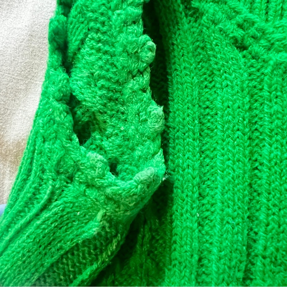 Vintage Imported Andrew St. John Virgin Acrylic Green Ribbed Hand Knit Tank Top - Picture 11 of 11